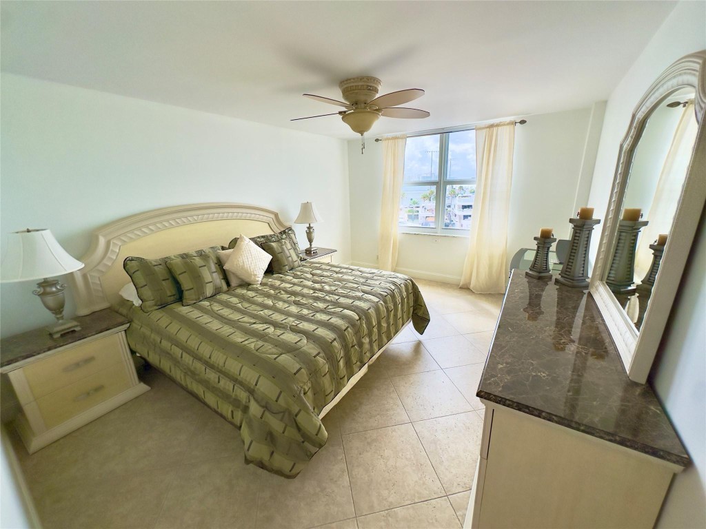 1 Las Olas Circle 314