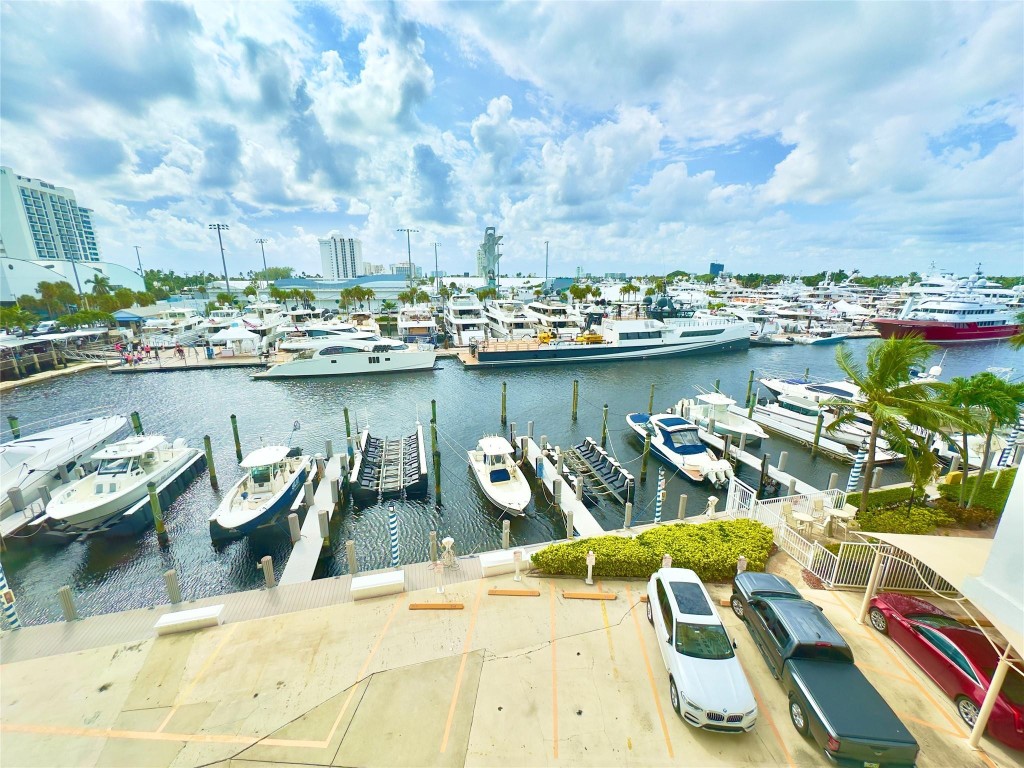 1 Las Olas Circle 314