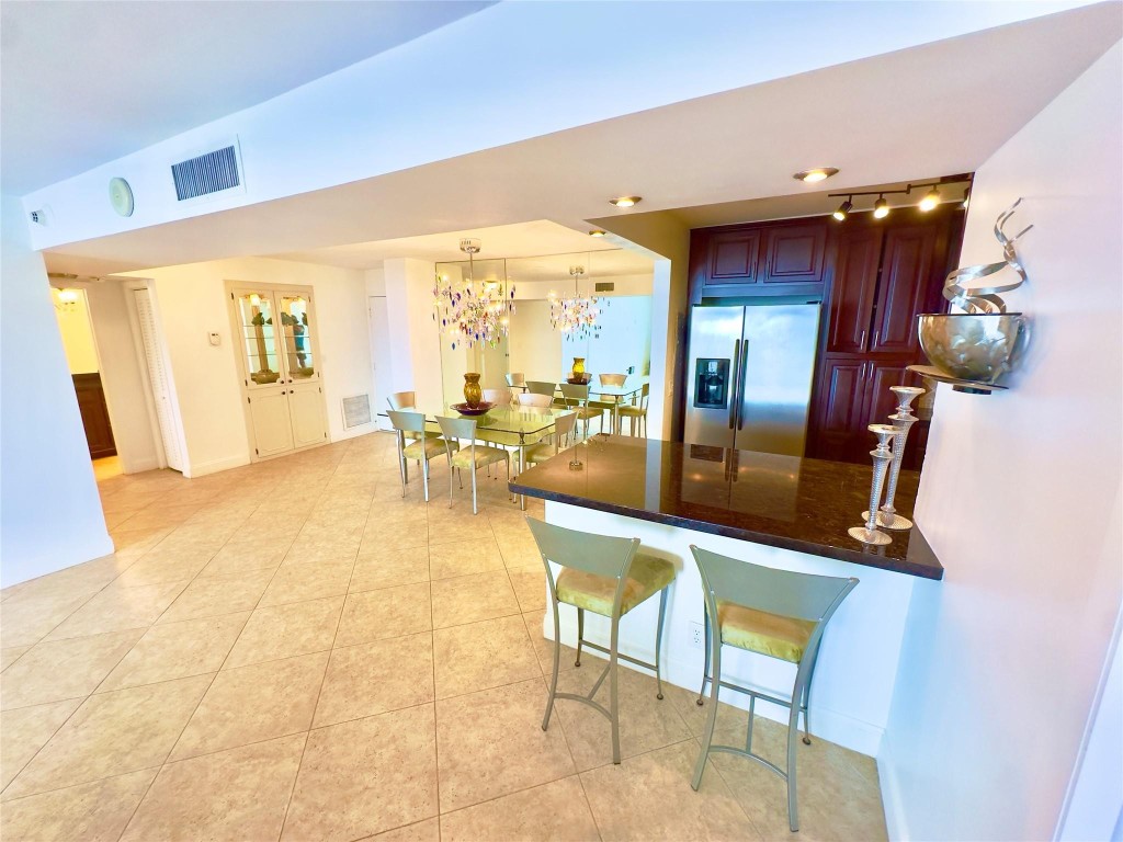 1 Las Olas Circle 314