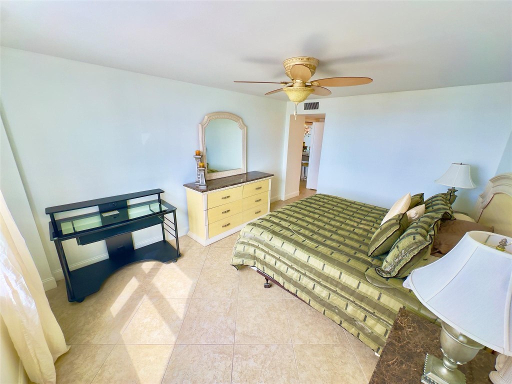 1 Las Olas Circle 314