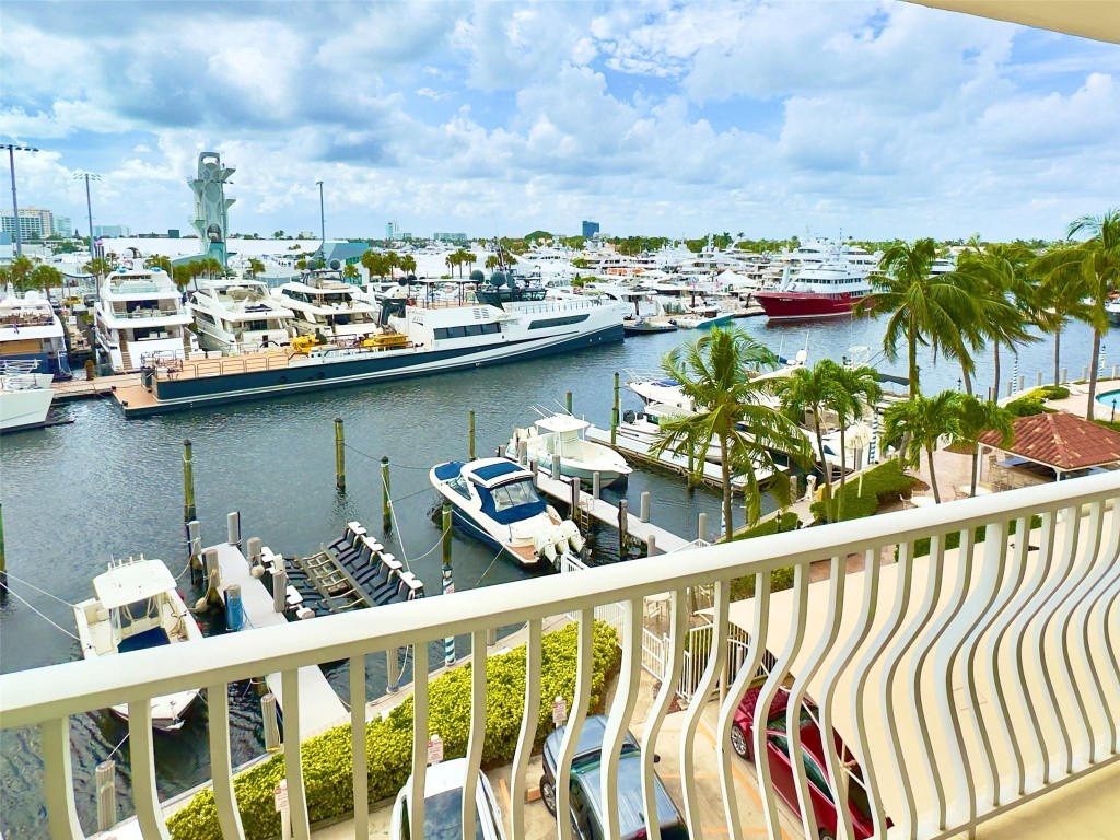 1 Las Olas Circle 314