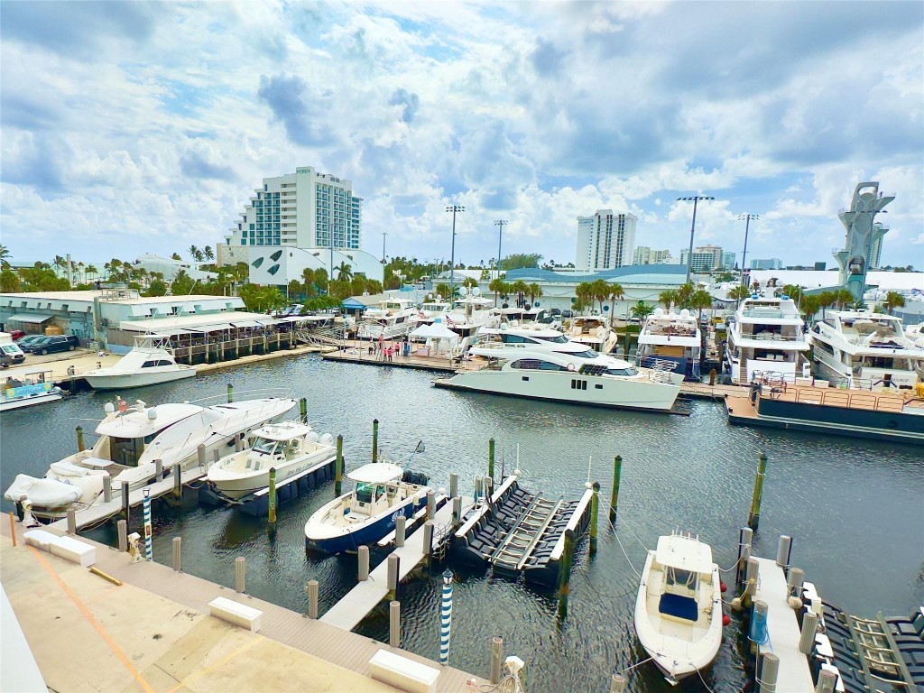 1 Las Olas Circle 314