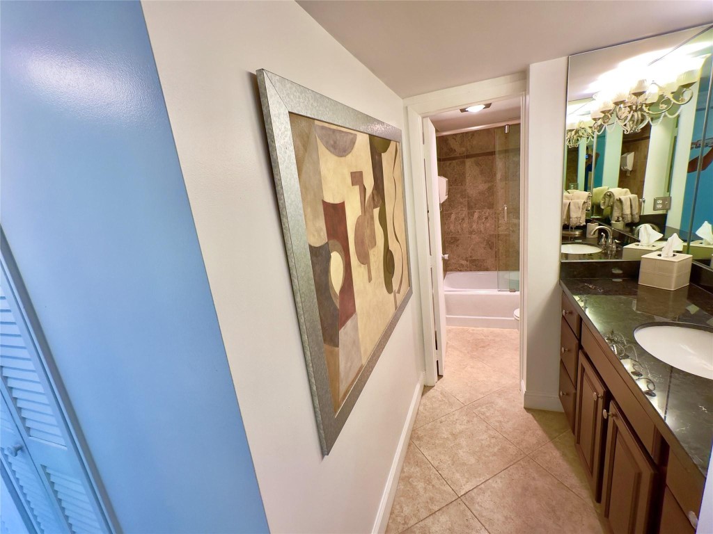 1 Las Olas Circle 314