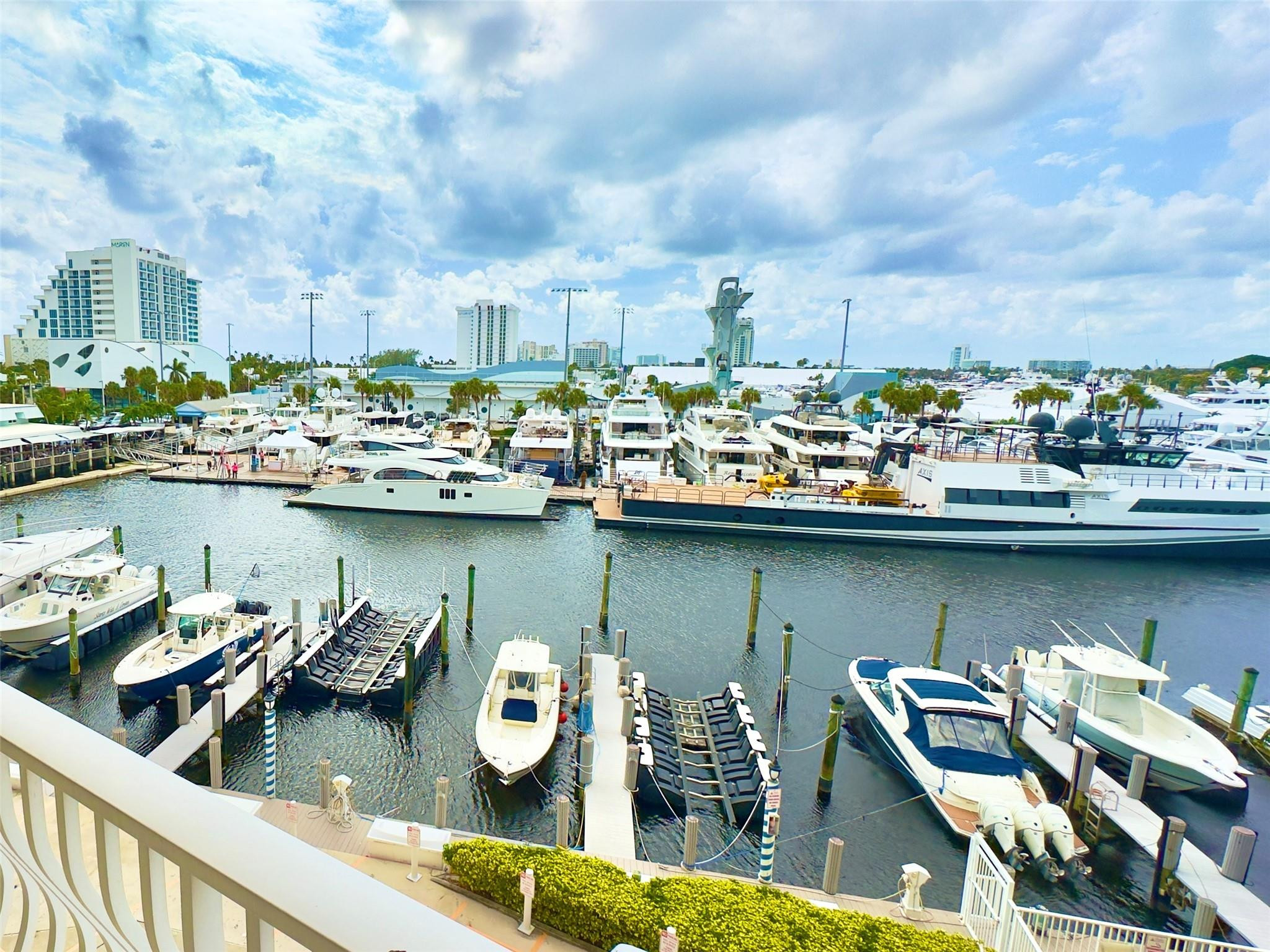 1 Las Olas Circle 314