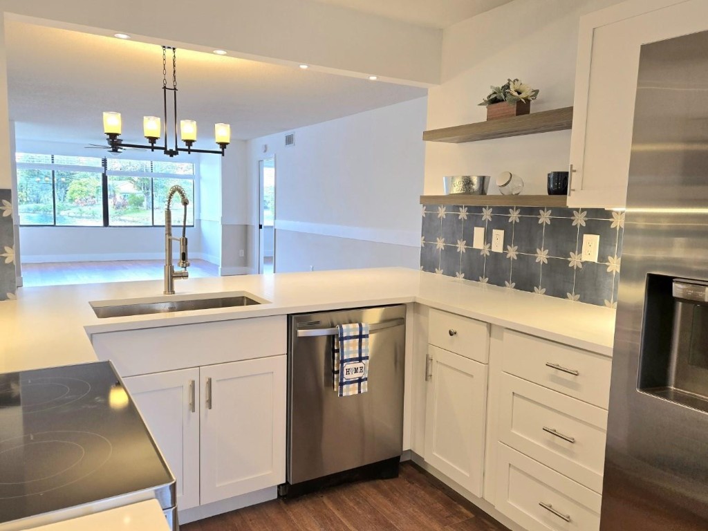 9639 N Belfort Cir 9639