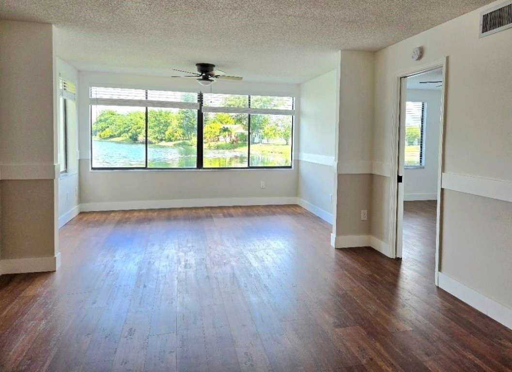 9639 N Belfort Cir 9639