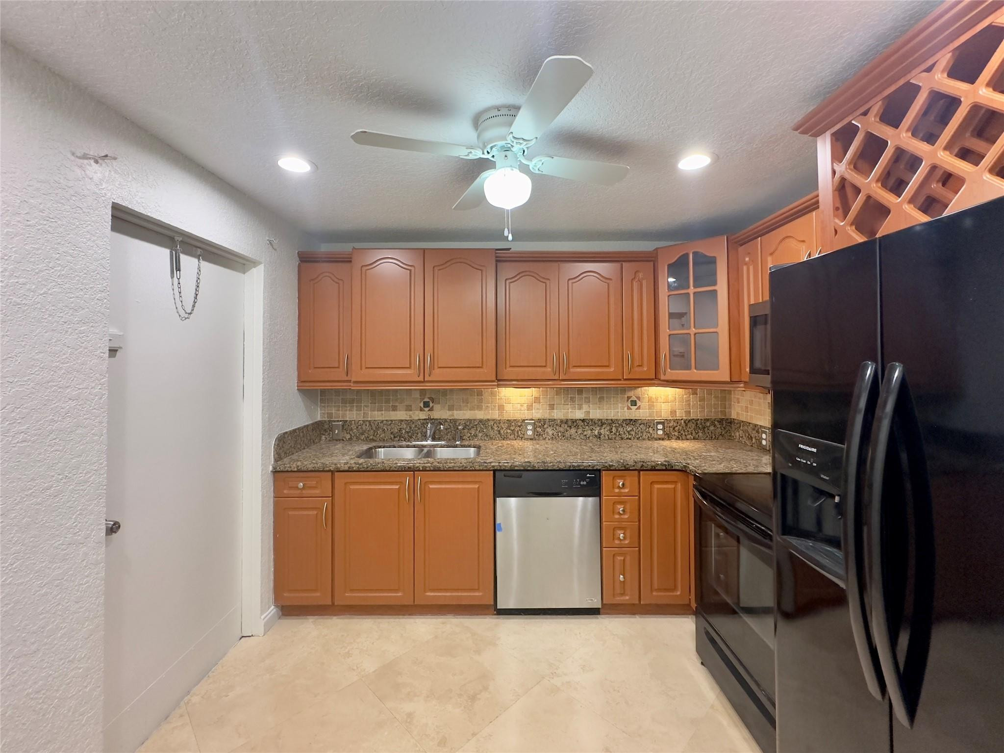 632 NW 13th St 36