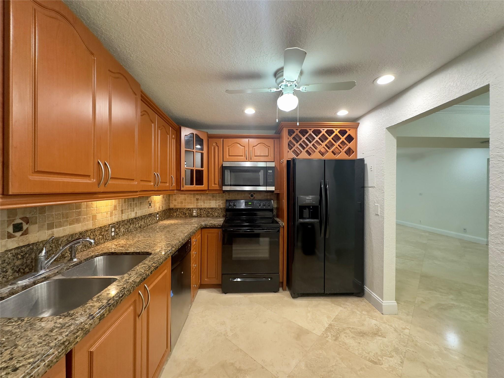 632 NW 13th St 36