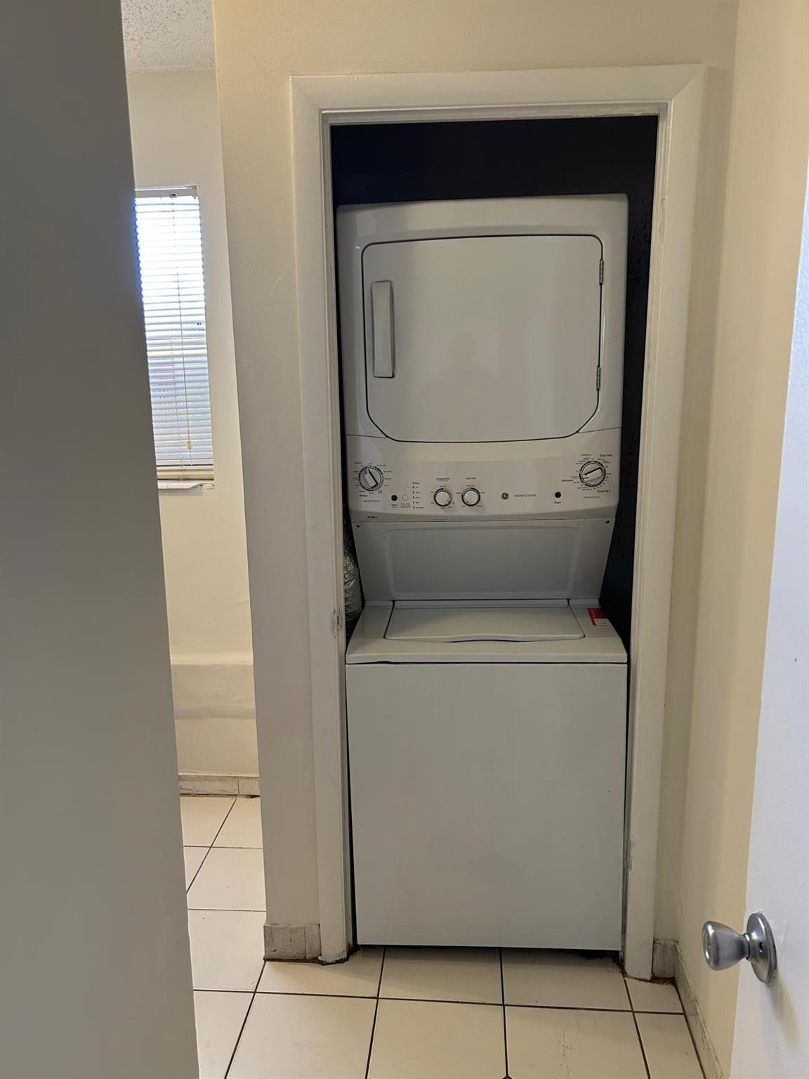 850 E Commercial Blvd 210A