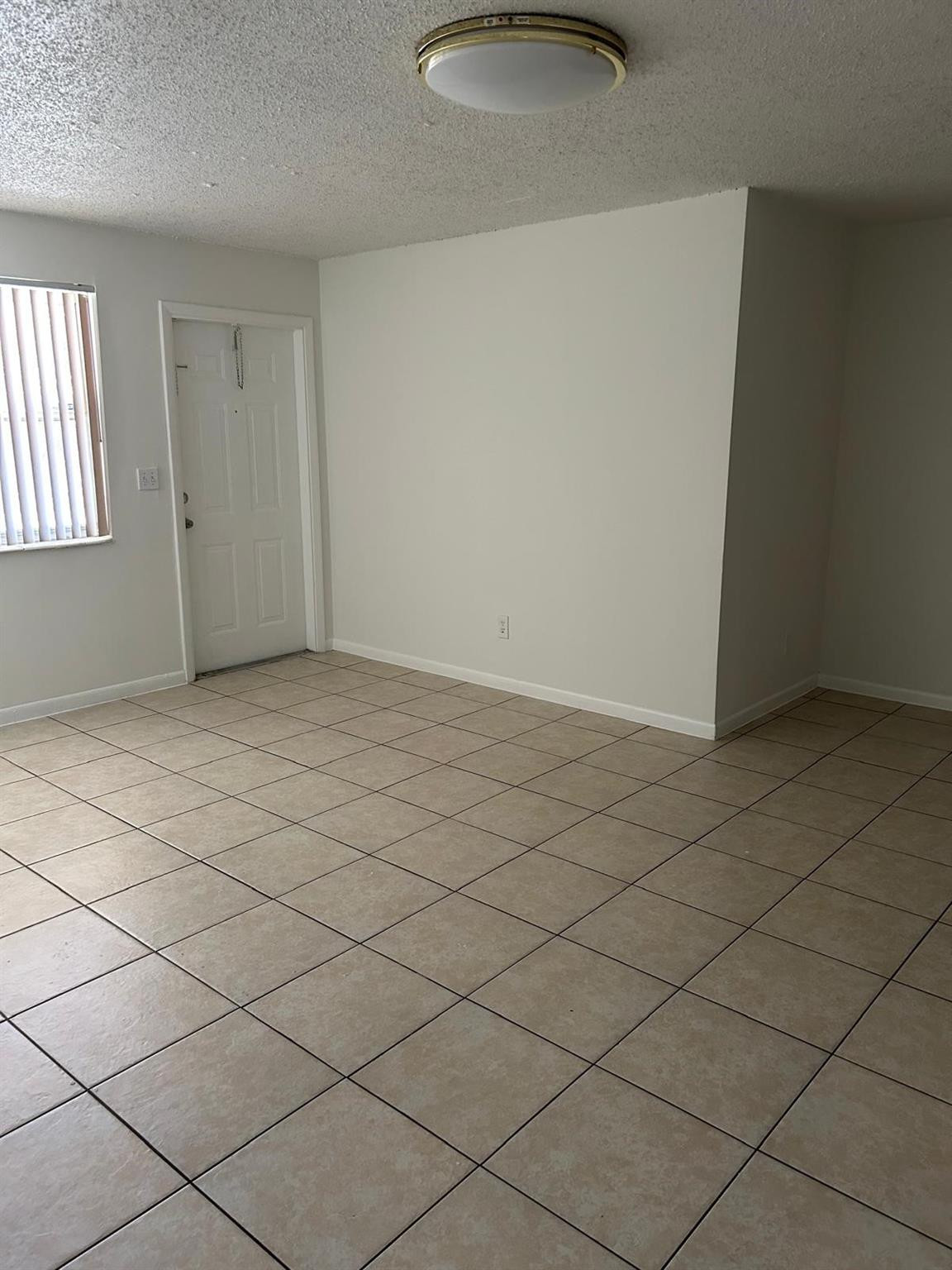 850 E Commercial Blvd 210A