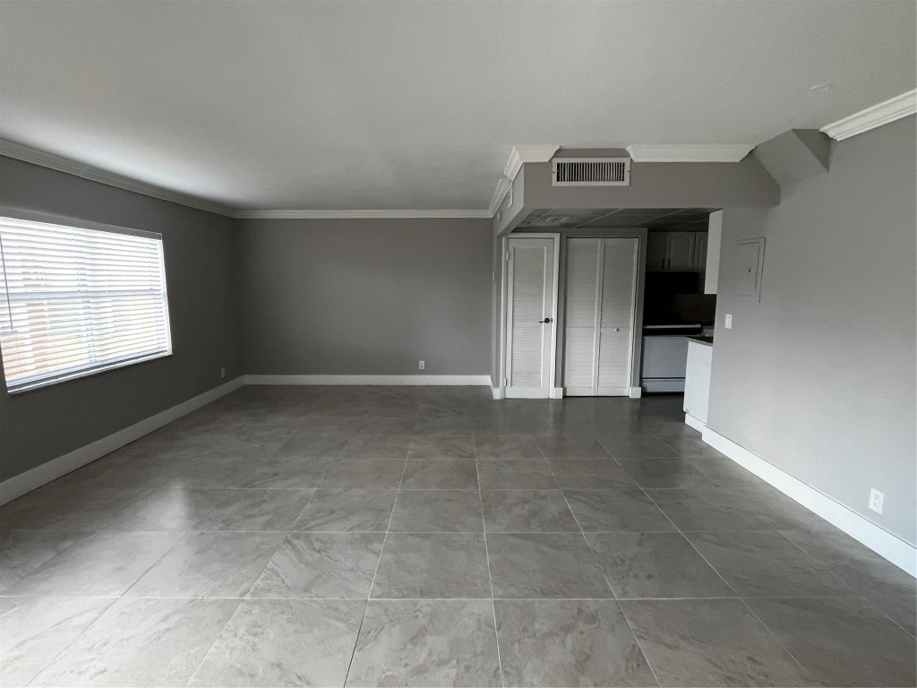 17901 NW 68th Ave T-204