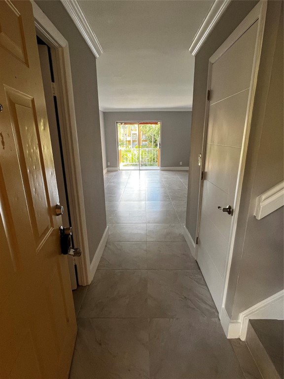 17901 NW 68th Ave T-204