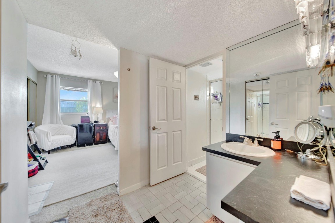 3100 Holiday Springs Blvd 305