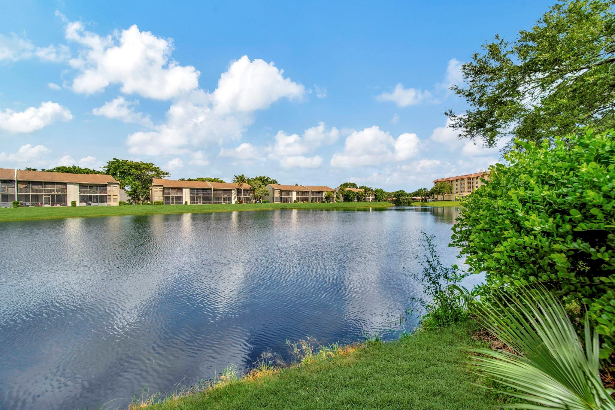 1977 SW 15th St 112
