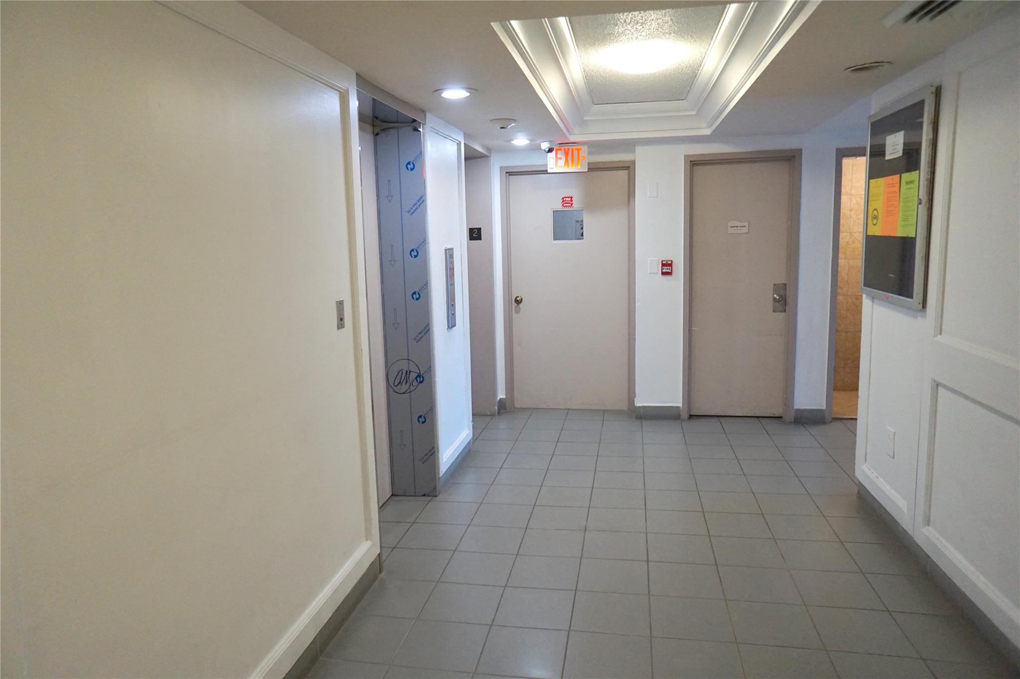 401 Ocean Dr 701