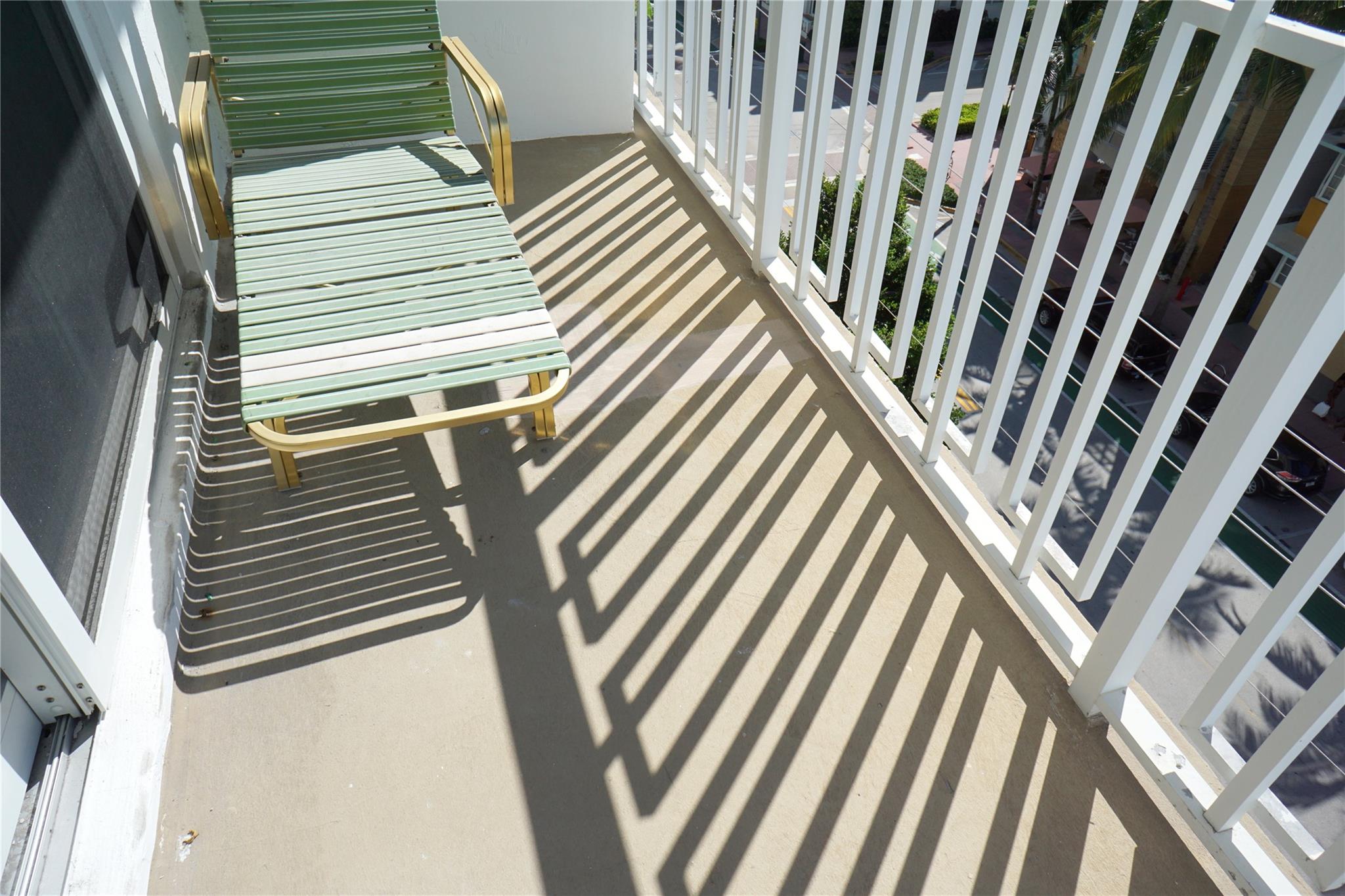 401 Ocean Dr 701