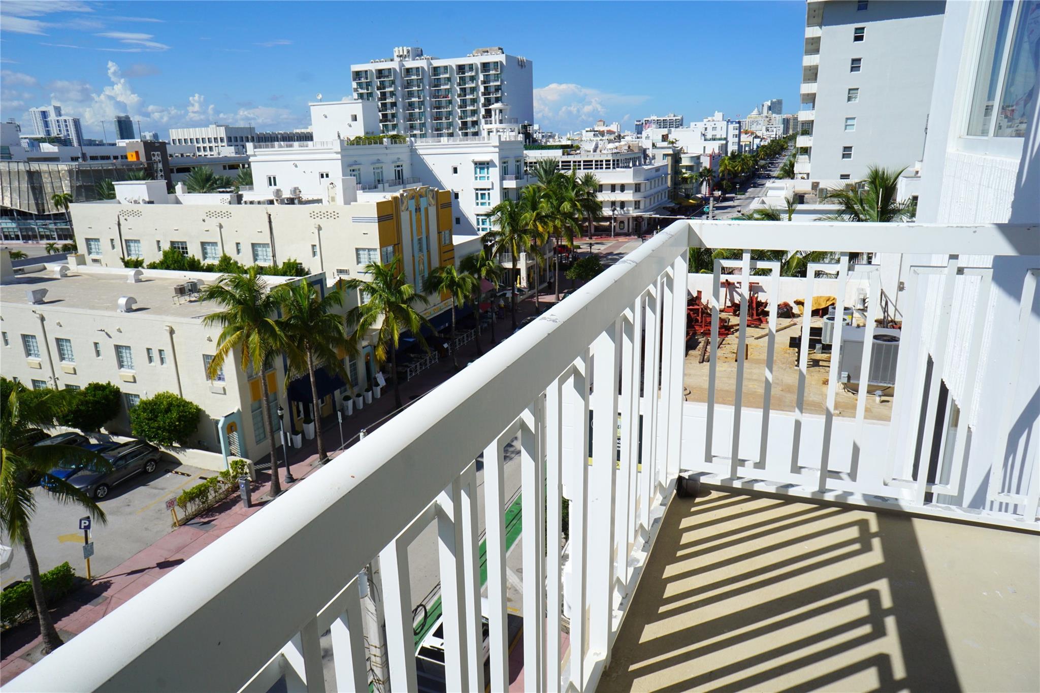 401 Ocean Dr 701