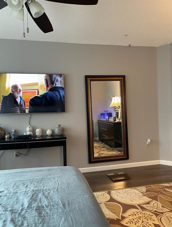 1670 NE 191st St 401