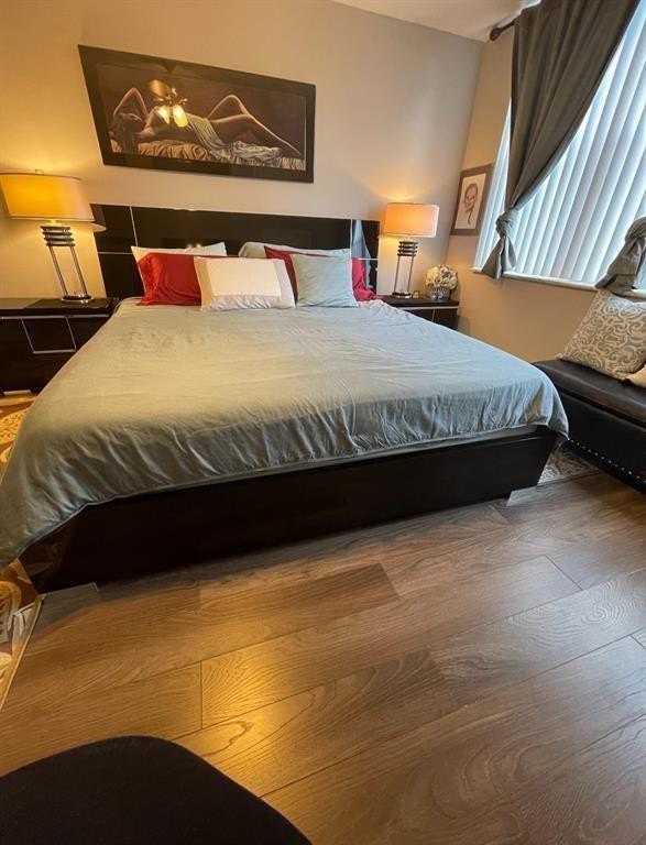 1670 NE 191st St 401