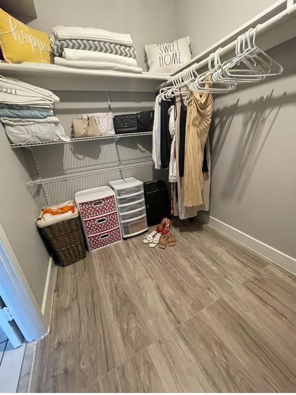 1670 NE 191st St 401