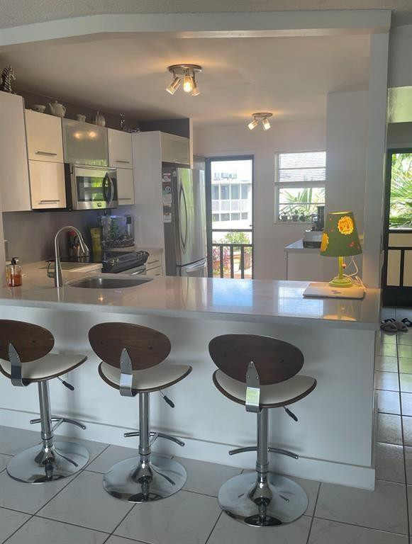 1670 NE 191st St 401