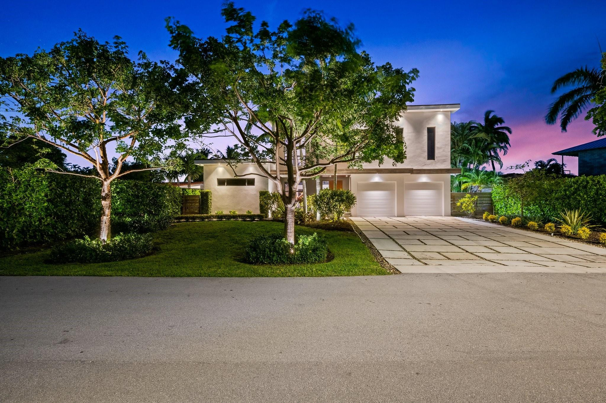 2813 Coral Shores Dr