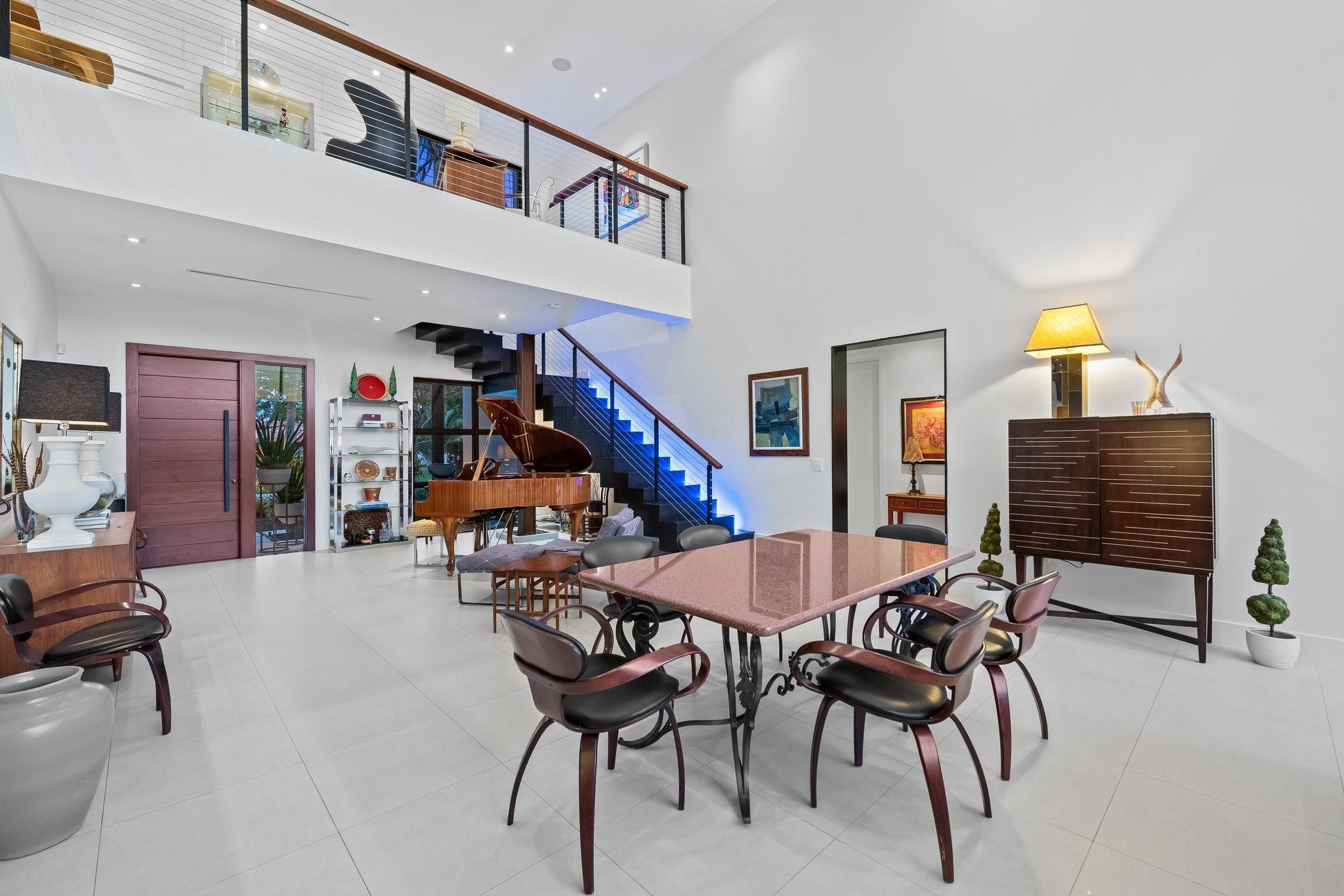2813 Coral Shores Dr