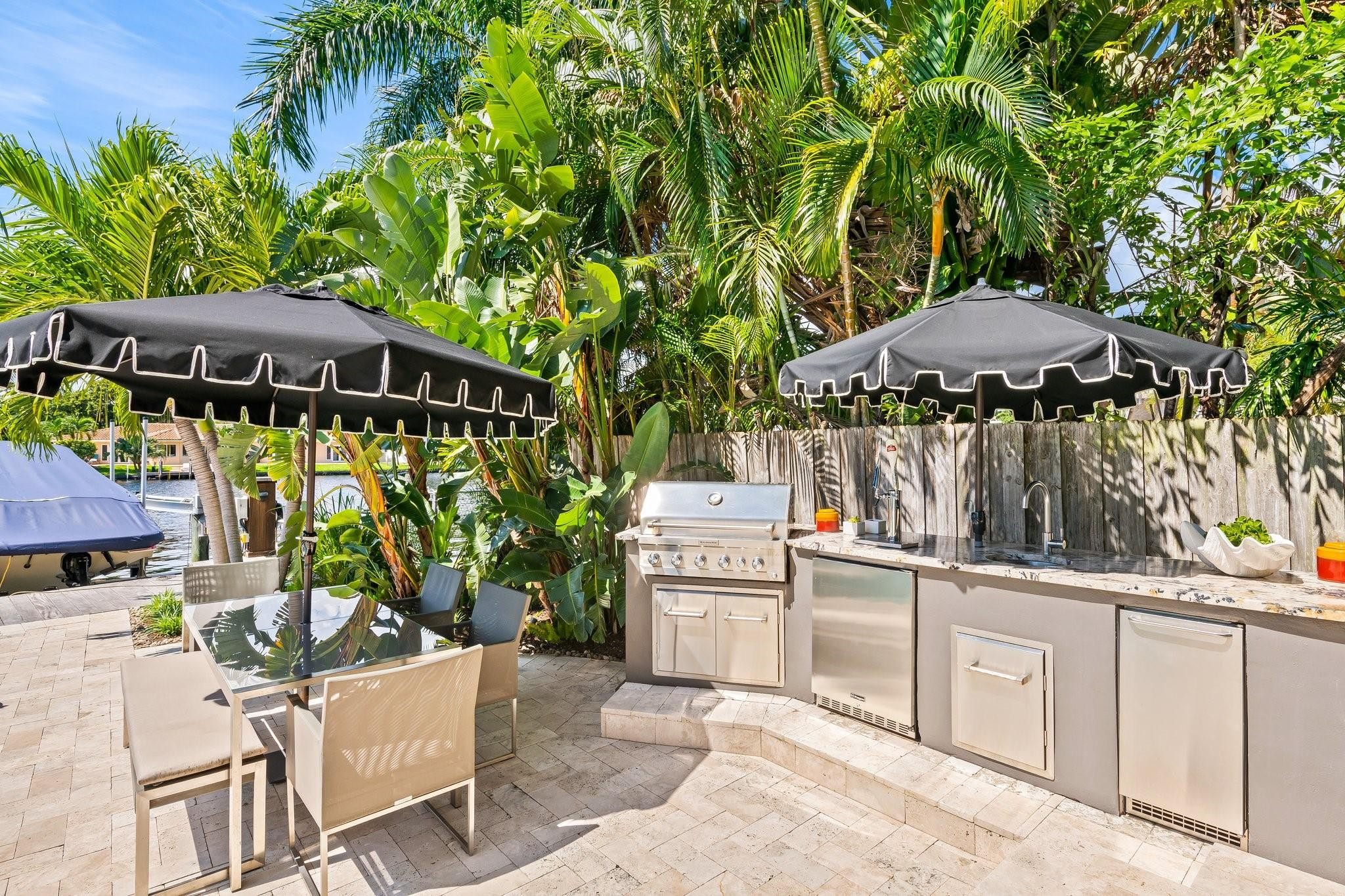 2813 Coral Shores Dr