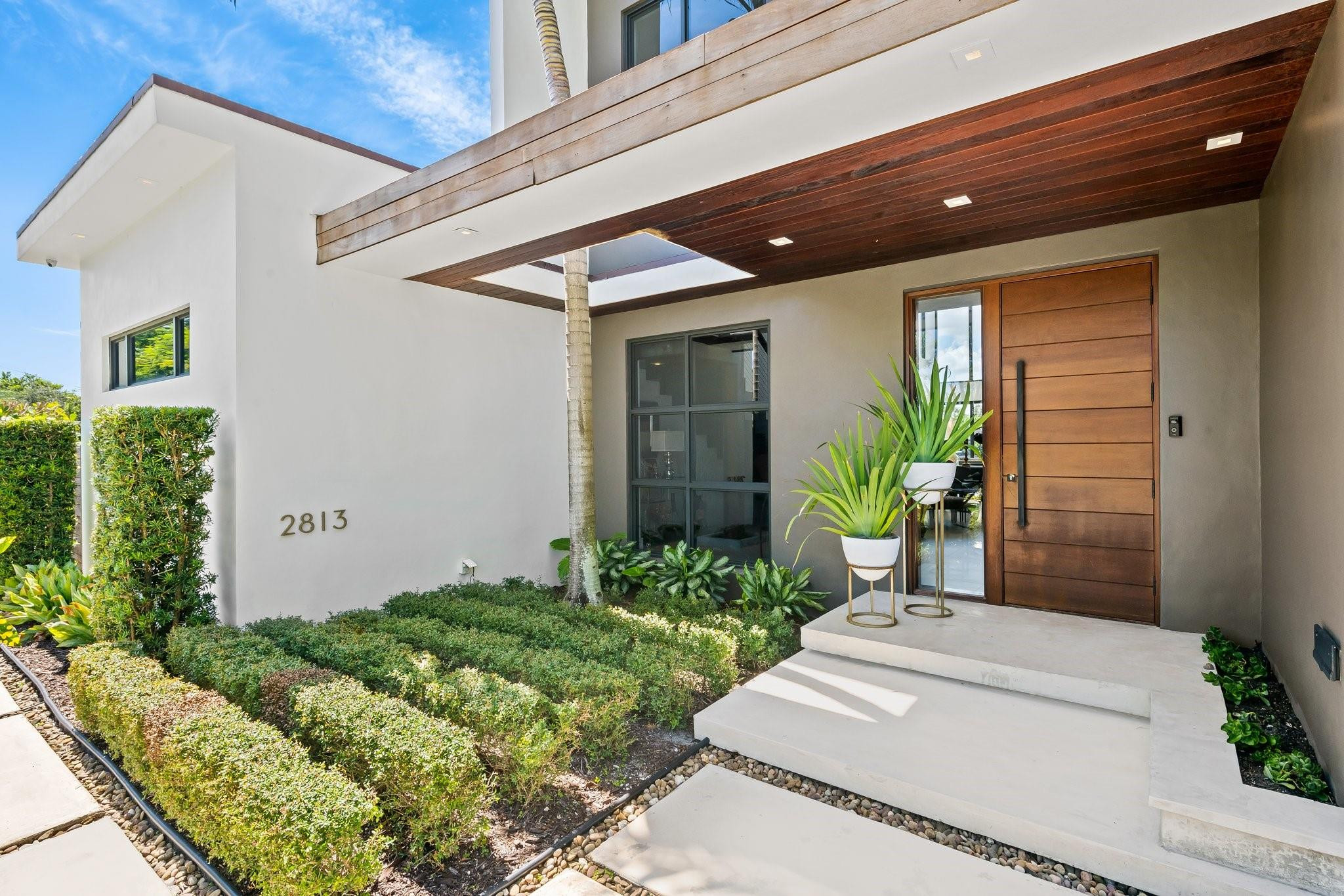 2813 Coral Shores Dr