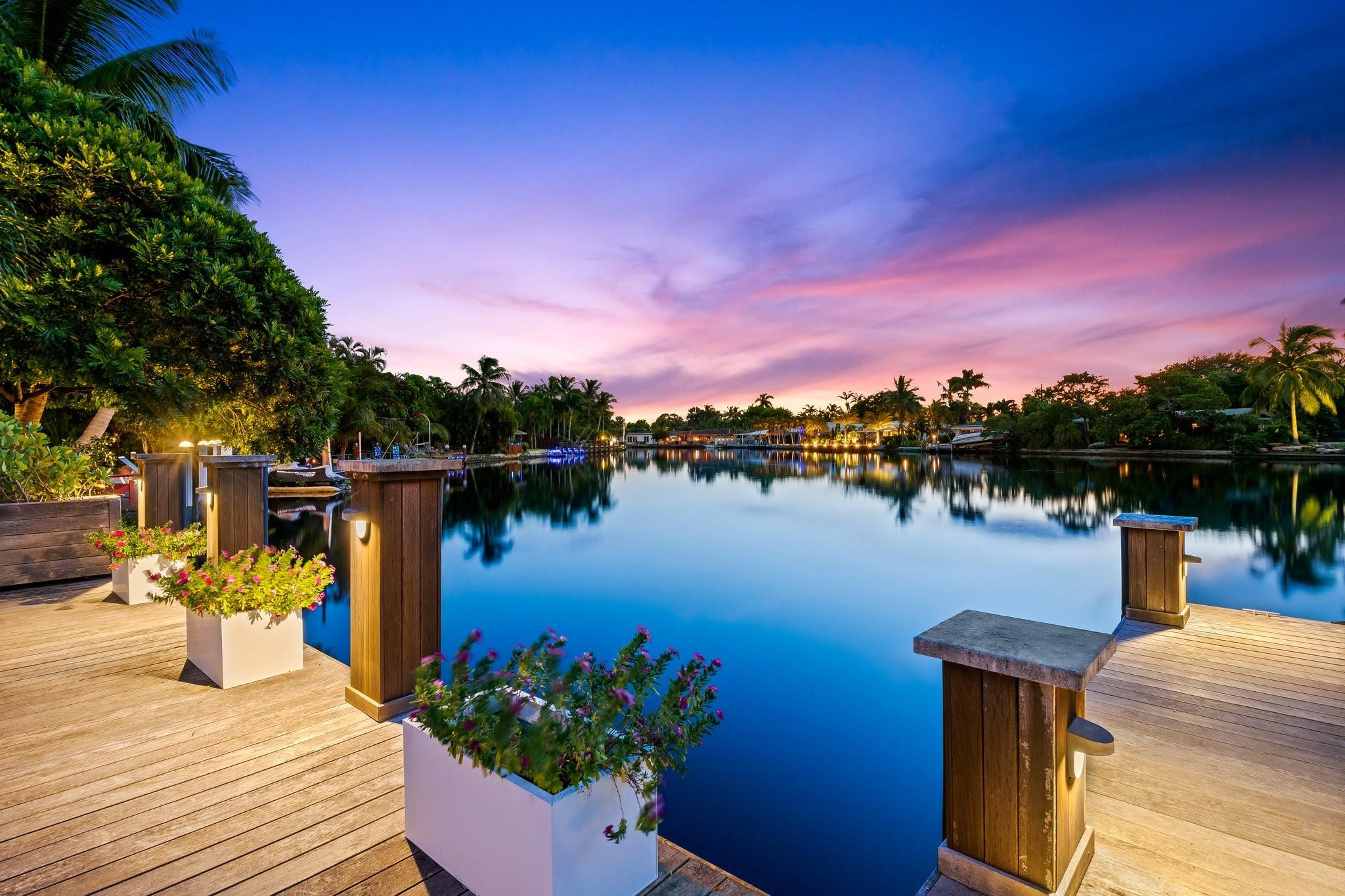 2813 Coral Shores Dr