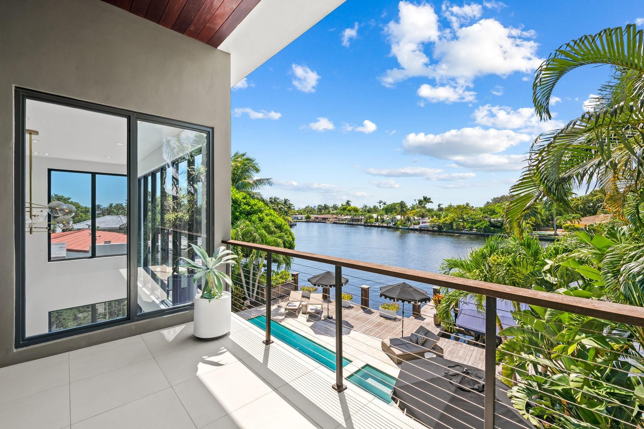 2813 Coral Shores Dr