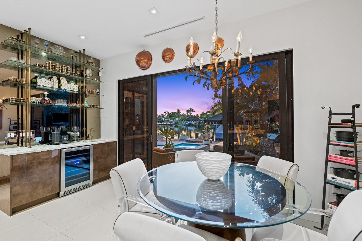 2813 Coral Shores Dr