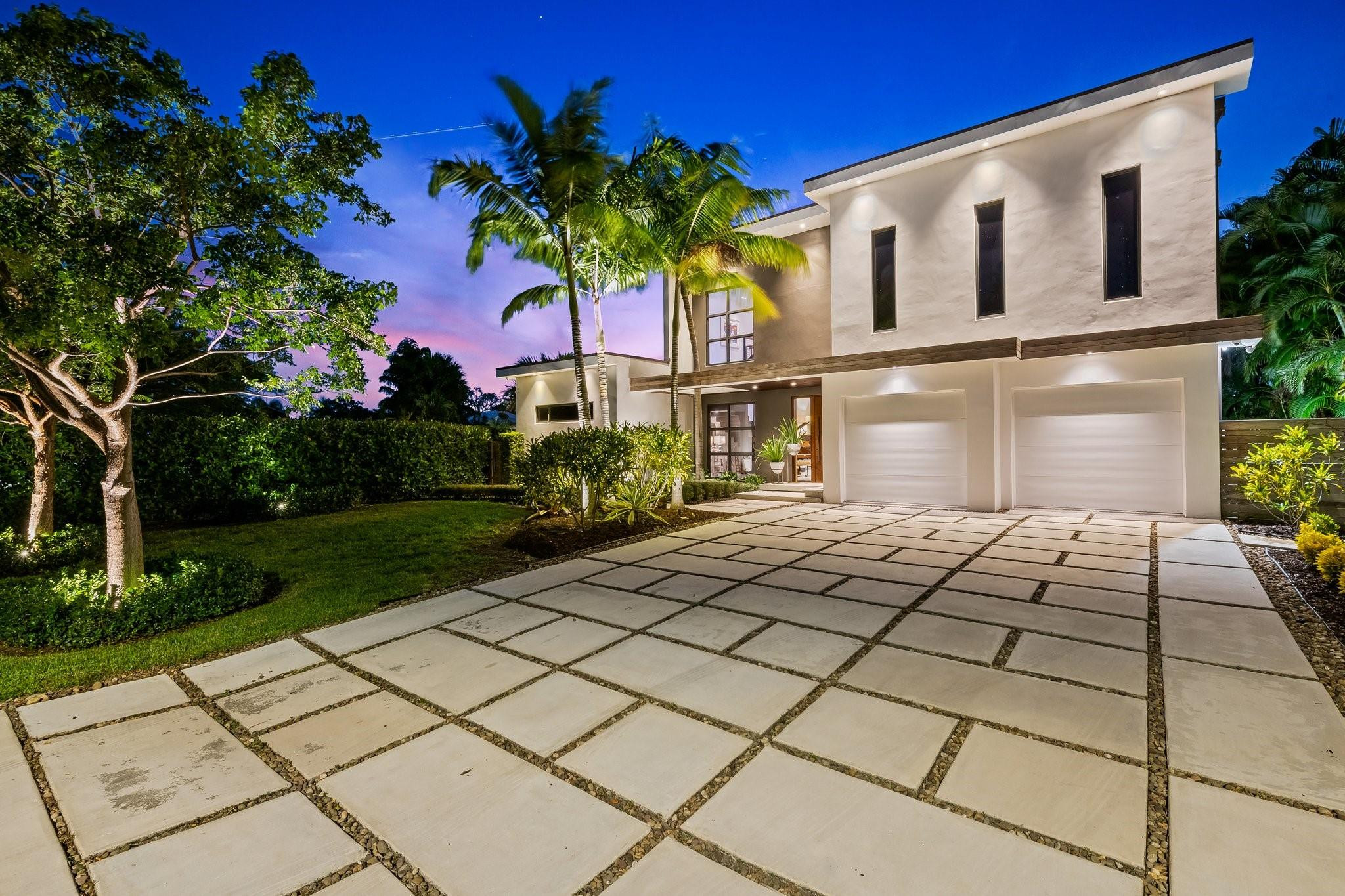 2813 Coral Shores Dr
