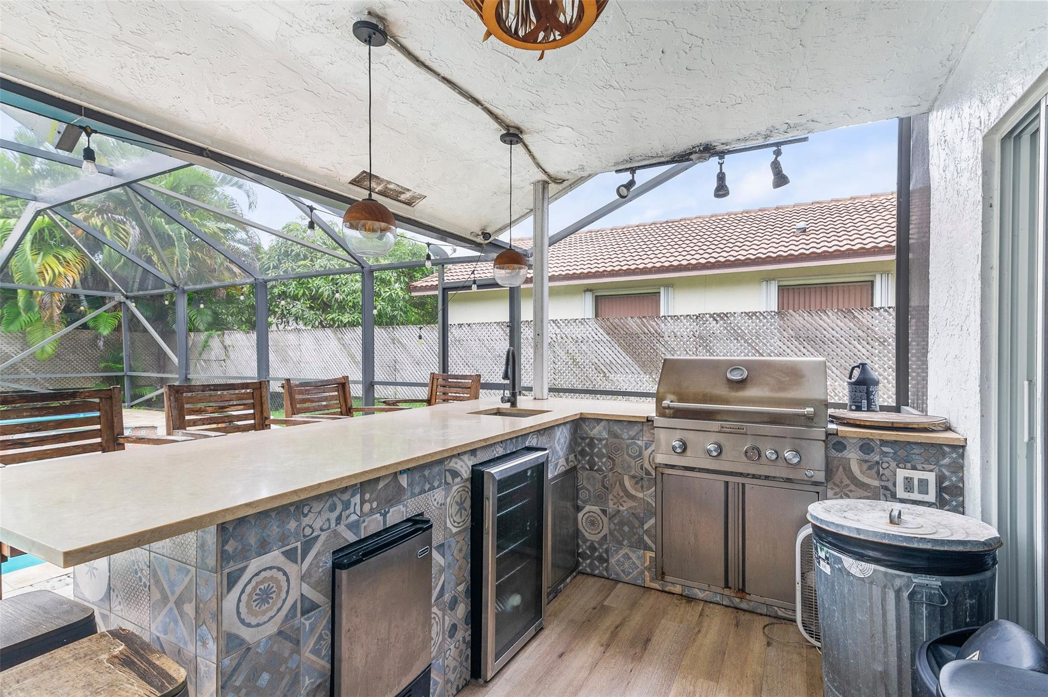 5028 NW 48th Ave