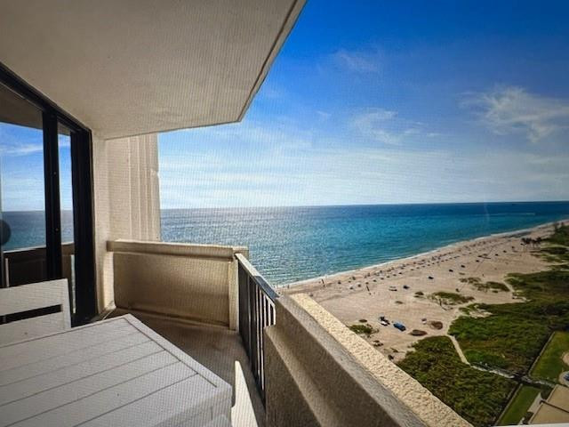2800 N Ocean Dr 21A