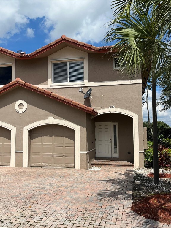 3130 S Coral Ridge Dr