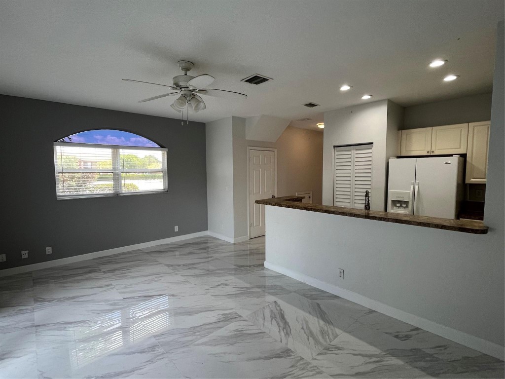 3130 S Coral Ridge Dr