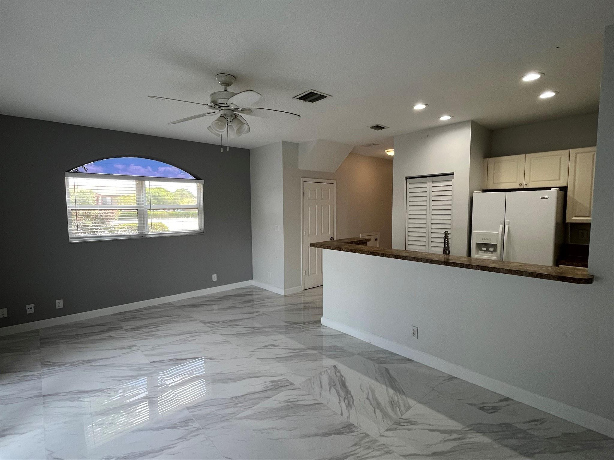 3130 S Coral Ridge Dr