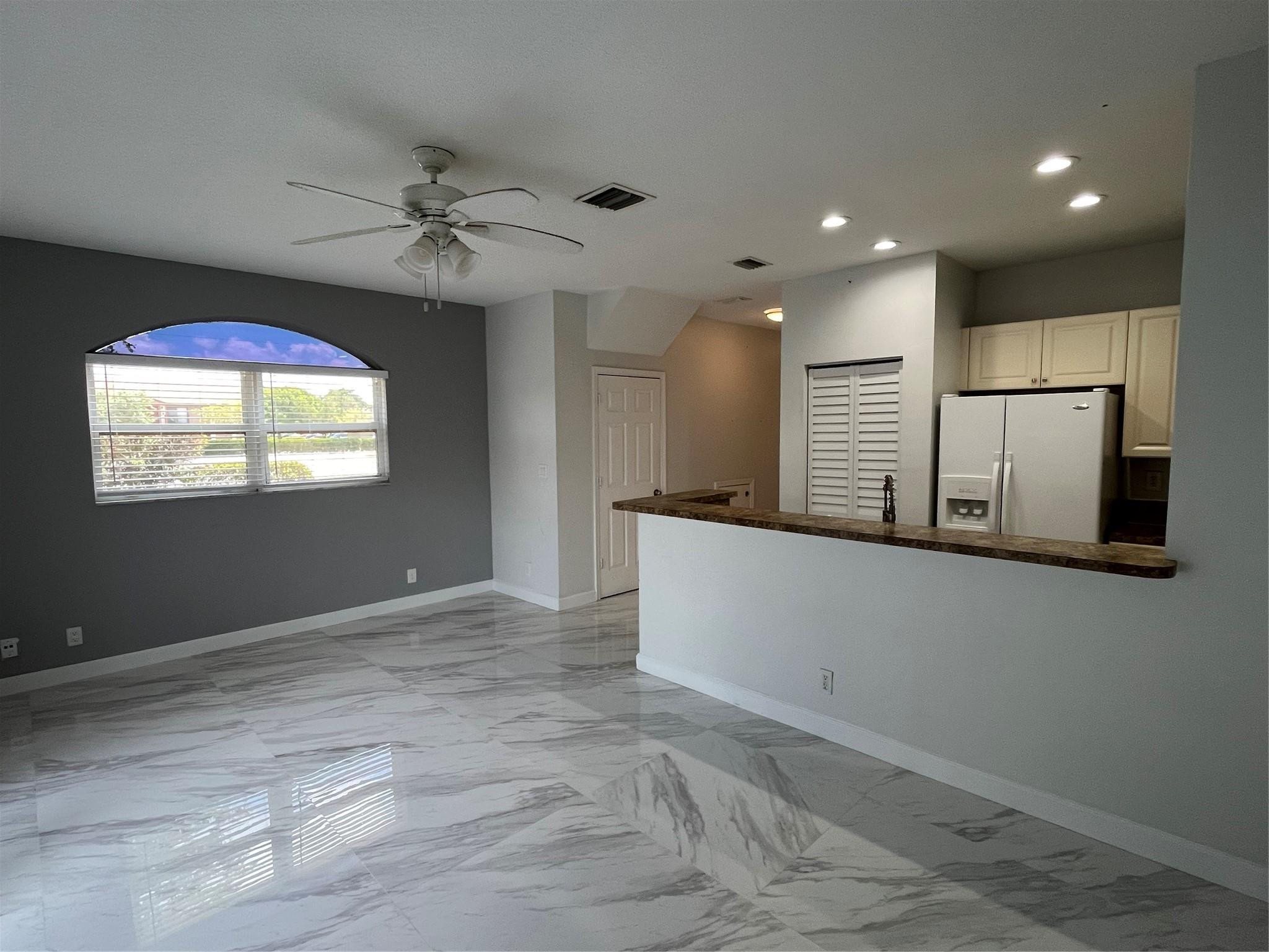 3130 S Coral Ridge Dr