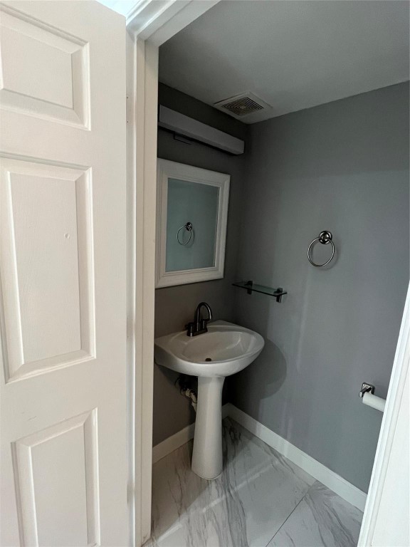 3130 S Coral Ridge Dr