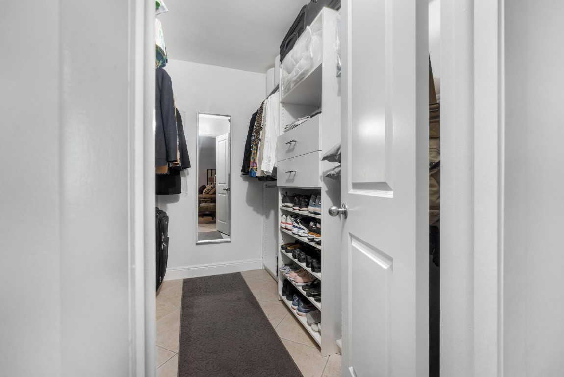 1920 NE 1st Ter 116 H