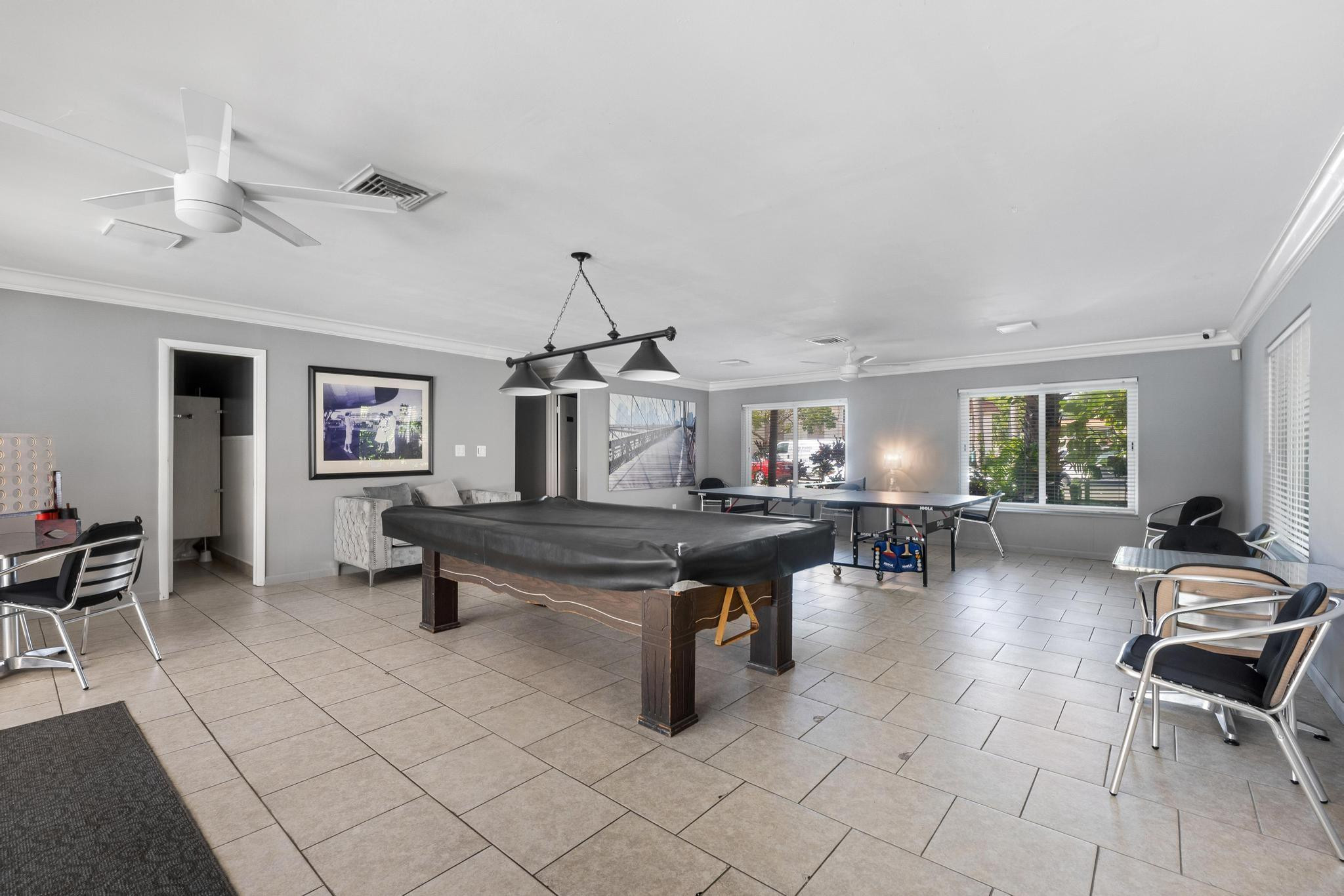 1920 NE 1st Ter 116 H