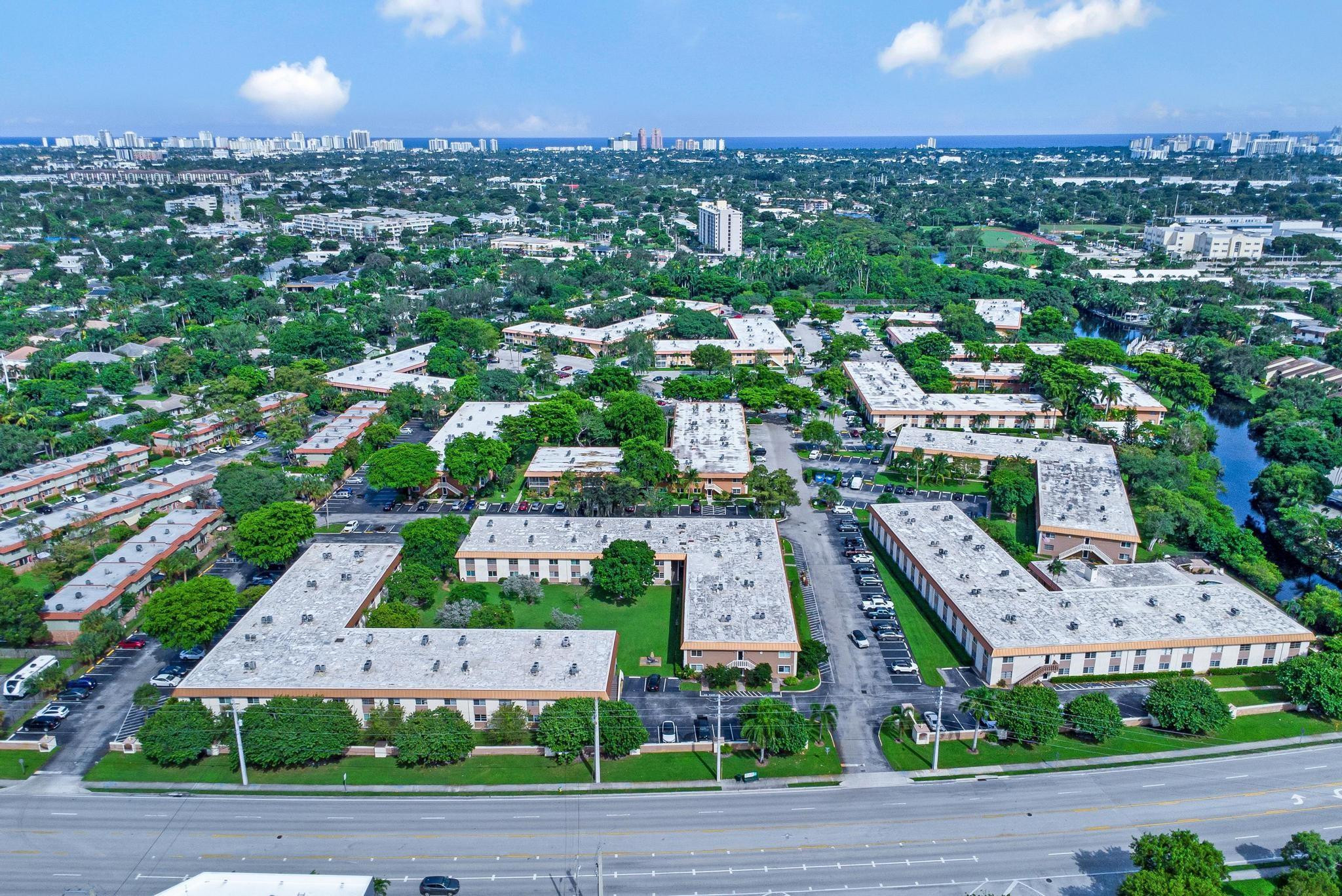 1920 NE 1st Ter 116 H