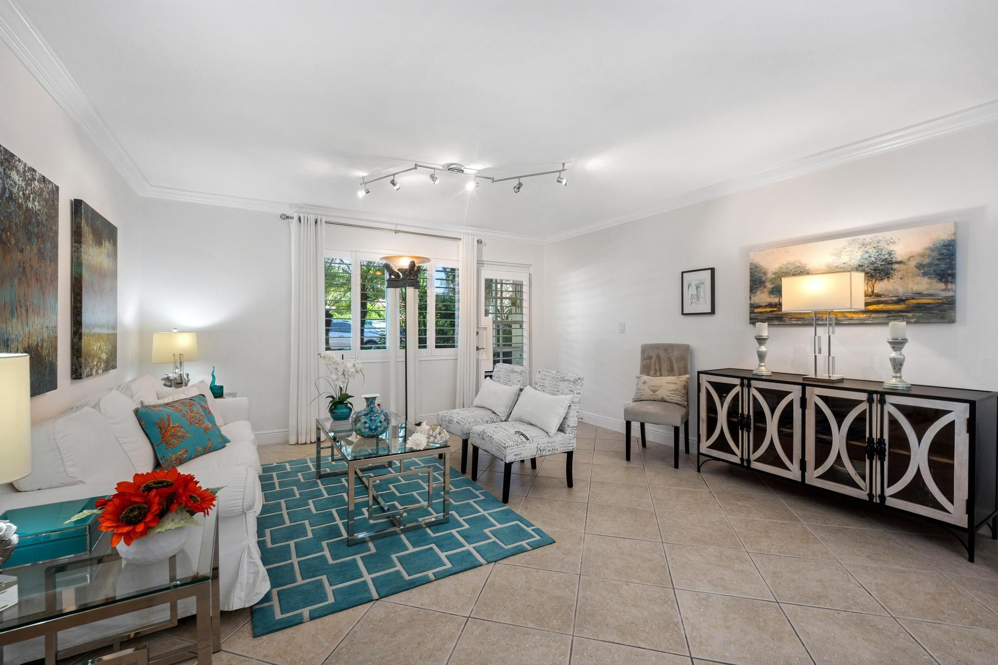 1920 NE 1st Ter 116 H