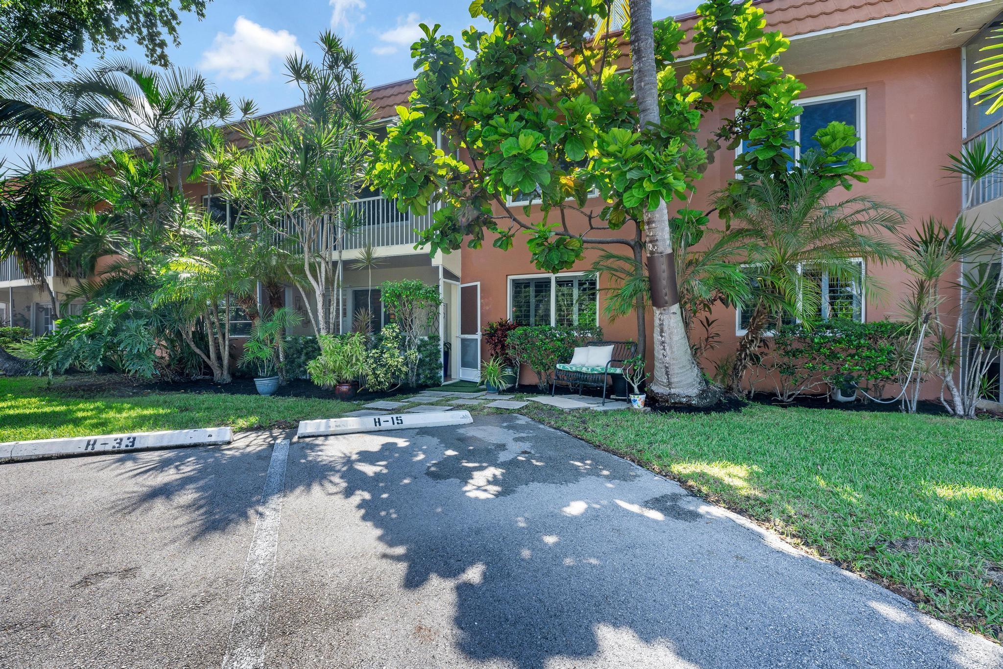 1920 NE 1st Ter 116 H