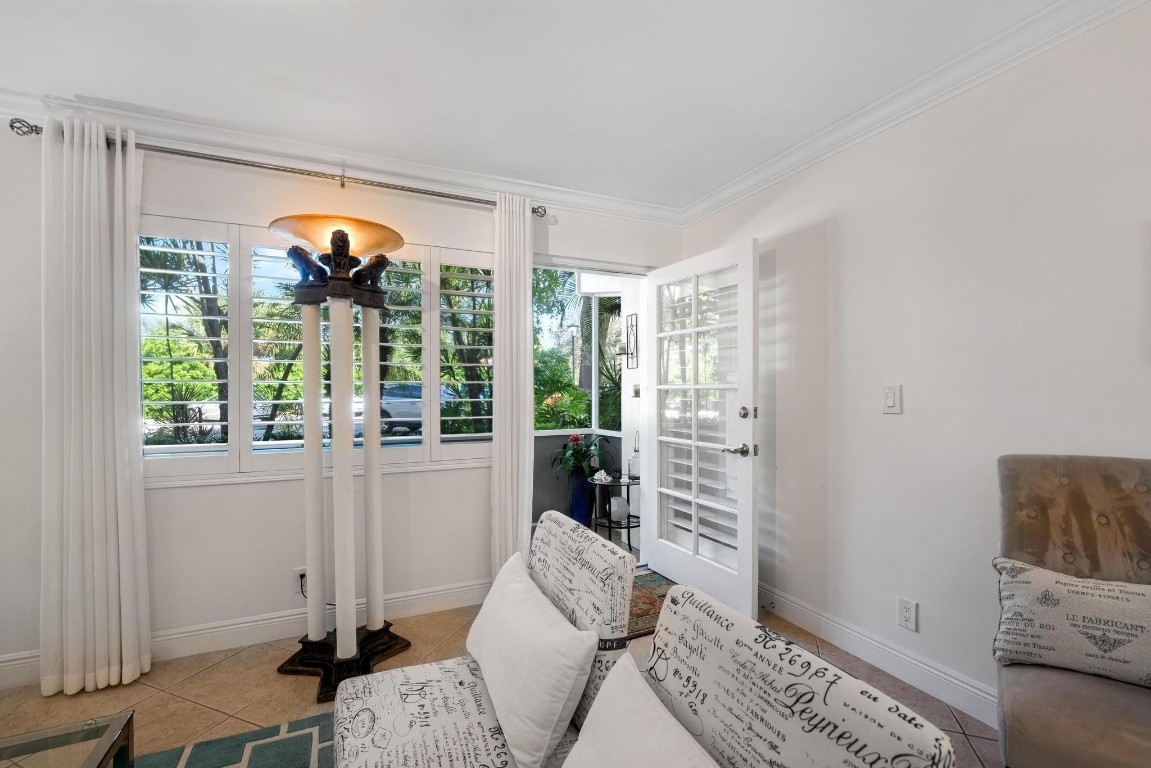 1920 NE 1st Ter 116 H