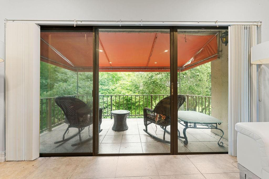 6060 S Falls Circle Dr 422