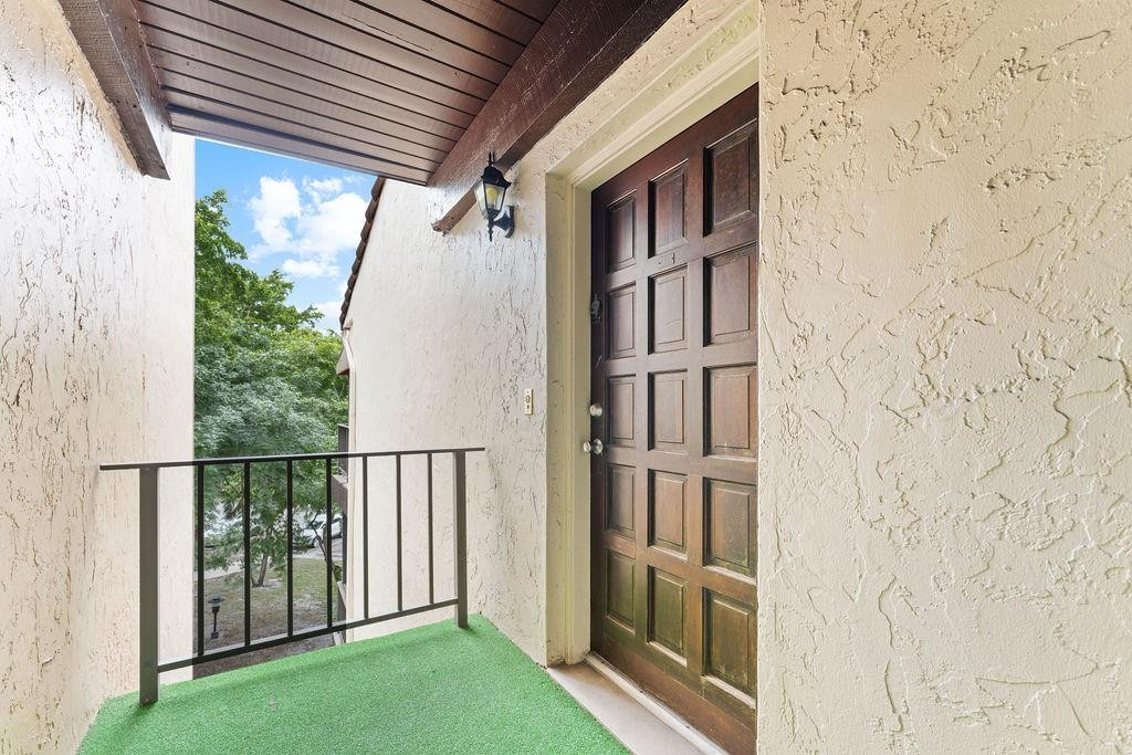 6060 S Falls Circle Dr 422