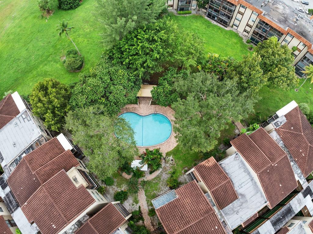 6060 S Falls Circle Dr 422