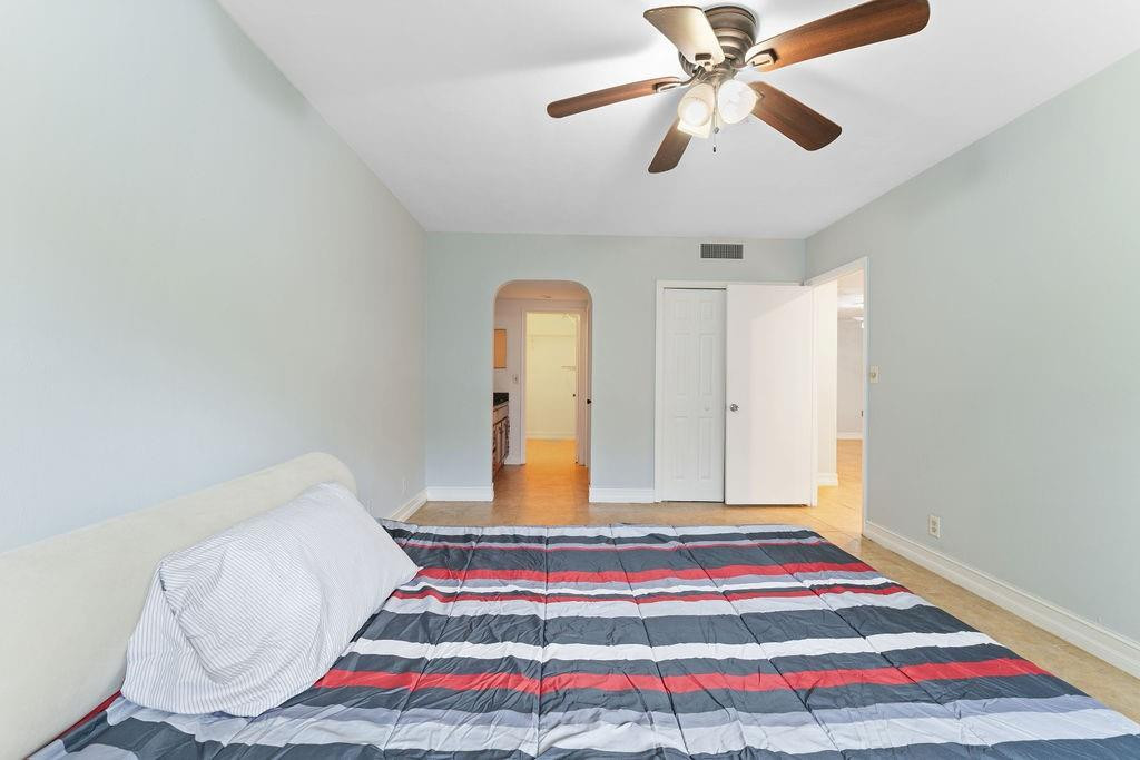 6060 S Falls Circle Dr 422